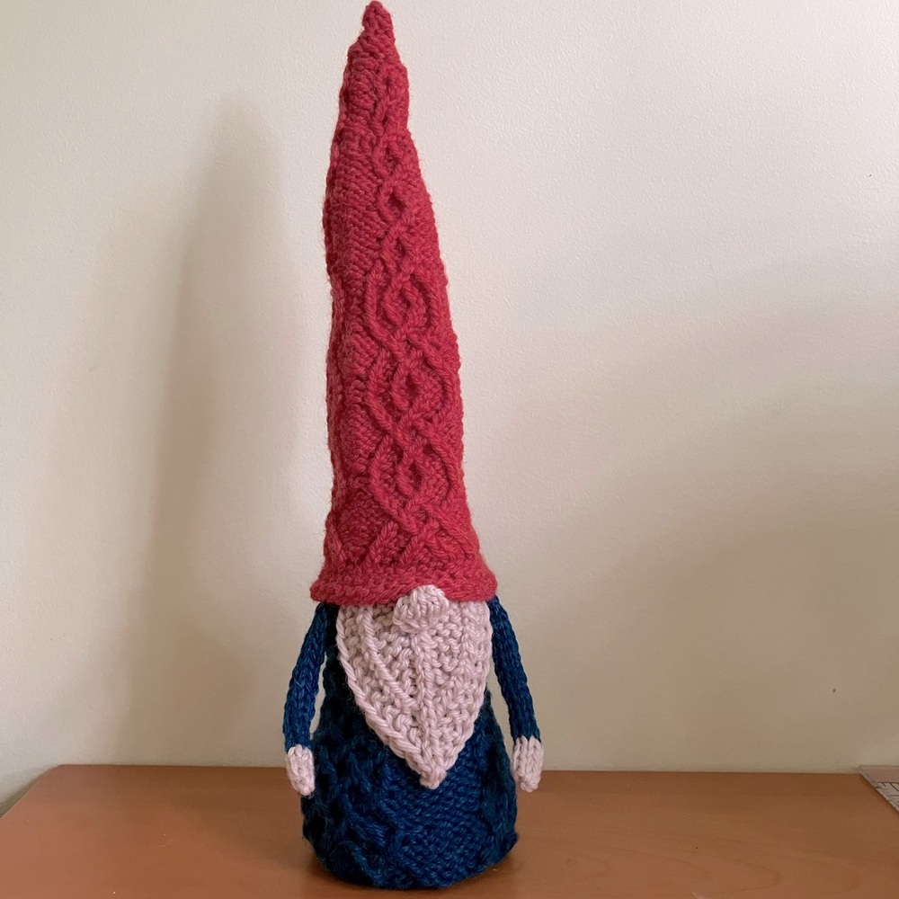 Handmade knitted gnome figurine NWT